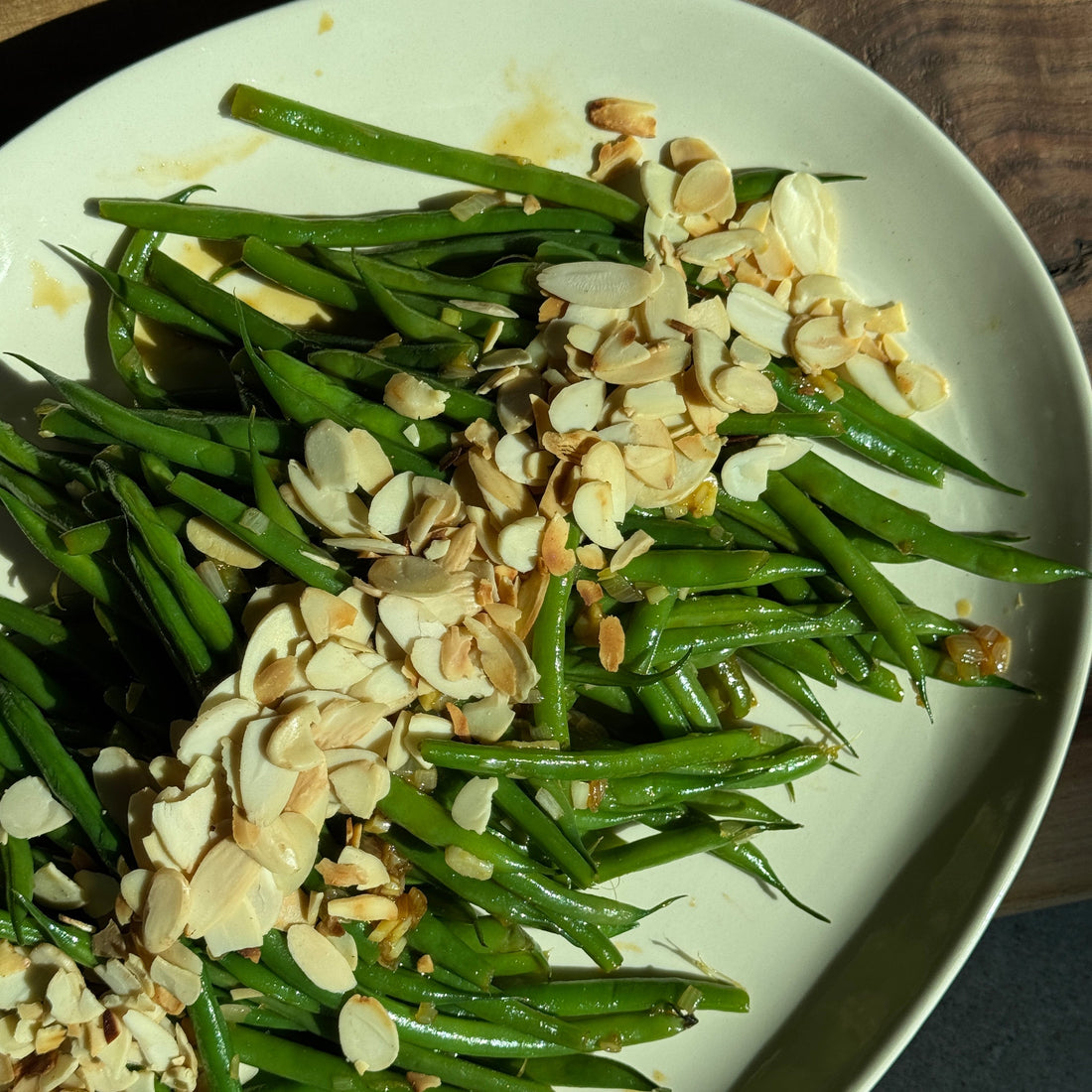 Bone broth Spring green beans
